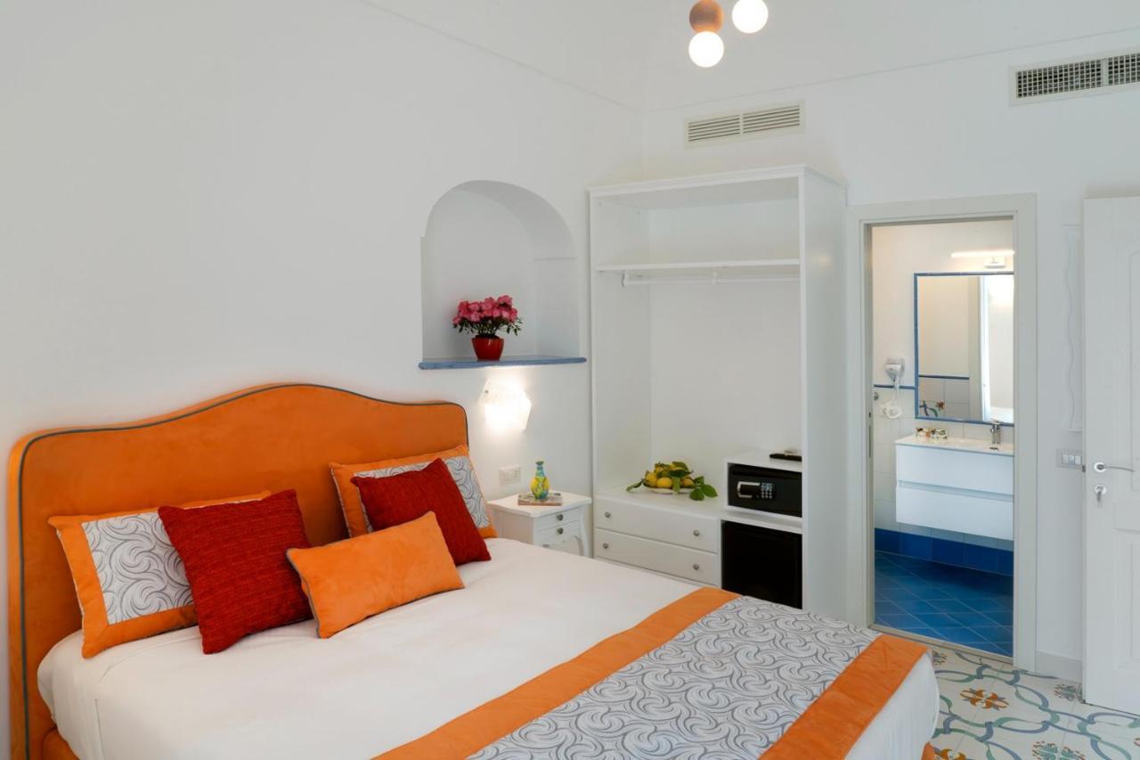 Suites In The Amalfi Coast - Guesthouse With Terrace Near Amalfi - Breathtaking View Of Ravello Скала Екстер'єр фото