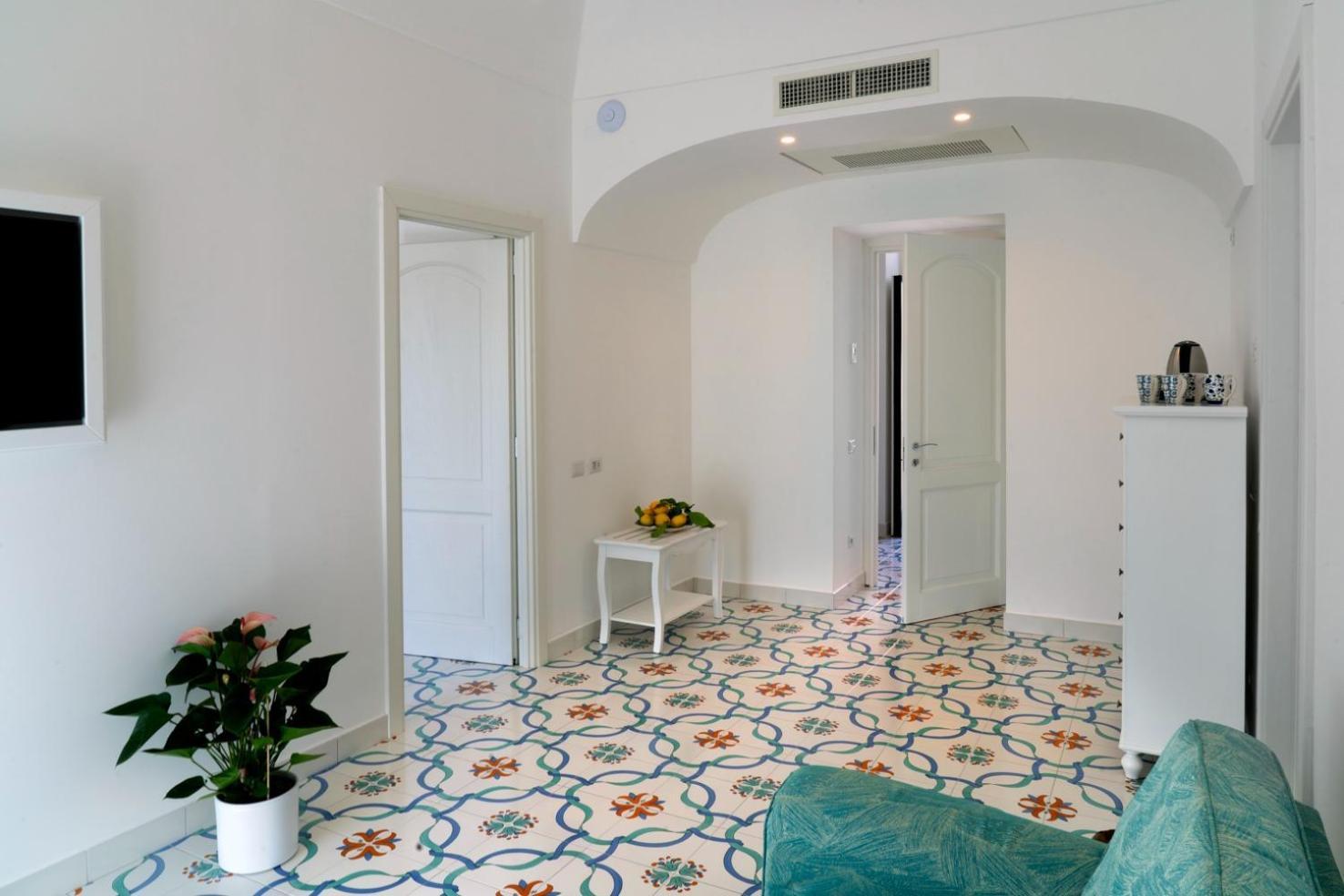 Suites In The Amalfi Coast - Guesthouse With Terrace Near Amalfi - Breathtaking View Of Ravello Скала Екстер'єр фото