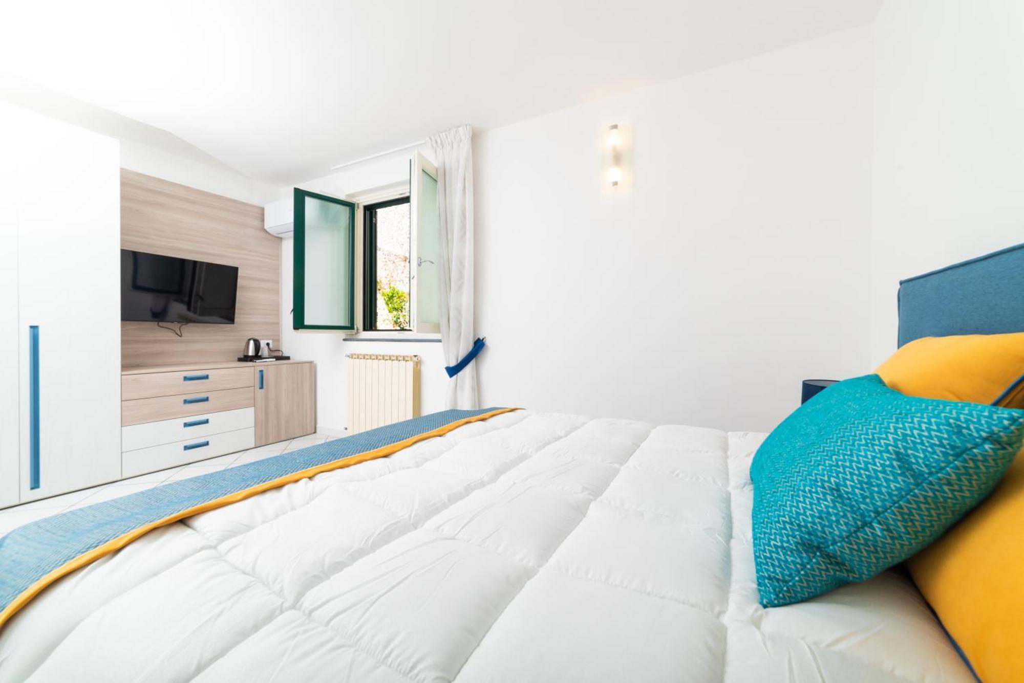 Suites In The Amalfi Coast - Guesthouse With Terrace Near Amalfi - Breathtaking View Of Ravello Скала Екстер'єр фото
